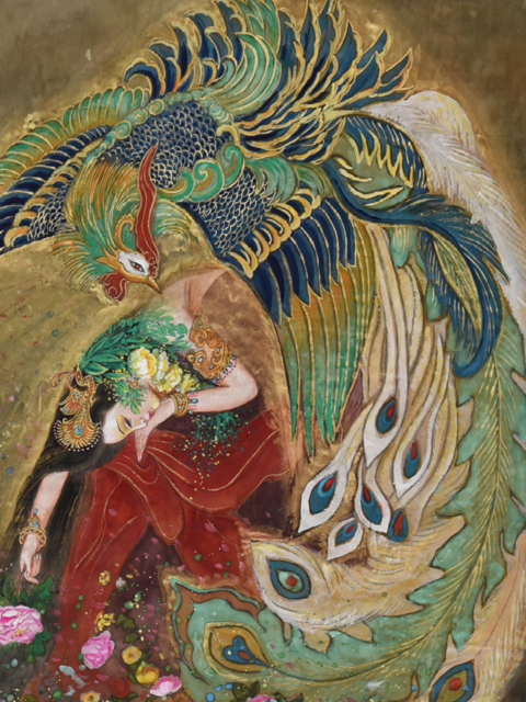 Watercolor on silk painting of Empress Yu Daolian of the Eastern Jin Dynasty, embraced by a large peacock and holding a flower